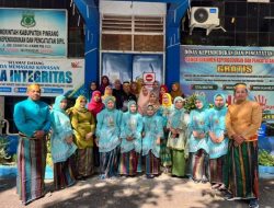 Pelayanan Adminduk Disdukcapil Pinrang, Dengan Pakaian Adat Tradisional