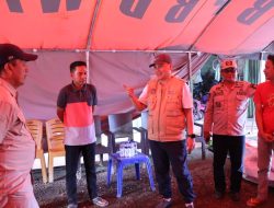 Pj Bupati Wajo Kunjungi Posko Induk BPBD dan Dapur Umum