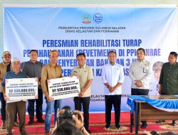 Bekerja Tanpa Mengenal Libur, Gubernur Sulsel dan Bupati Bone Turun Langsung Dengarkan Harapan Nelayan di PPI Lonrae