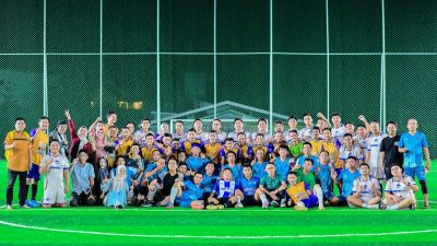 Laga Segitiga Beramal FC dan Jurnalis Dua Kabupaten, Wabup AAP: Olahraga Jadi Jembatan Sinergitas