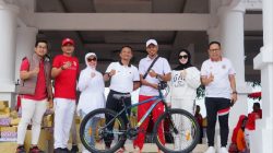 Ribuan Warga Meriahkan Roadshow HUT Ke-81 RI di Watampone, Bupati Bone Ajak Masyarakat Perkuat Kebersamaan dan Semangat Membangun Daerah